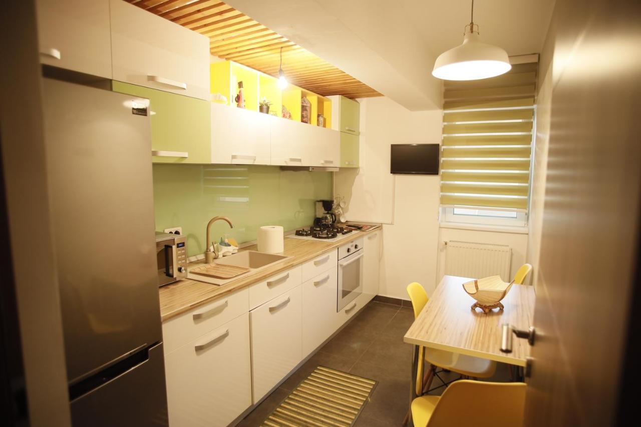 Rcc 3 Apartament Apartment ฟอคชานิ ภายนอก รูปภาพ